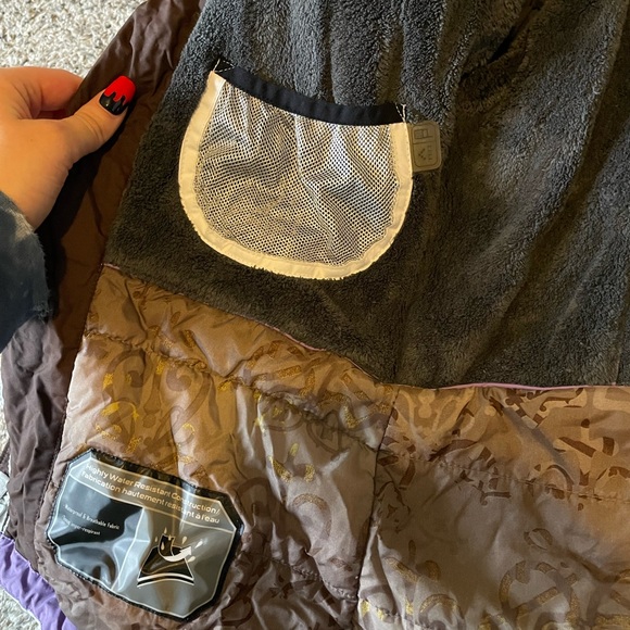 Columbia Snowboarding Jacket - Picture 11 of 13